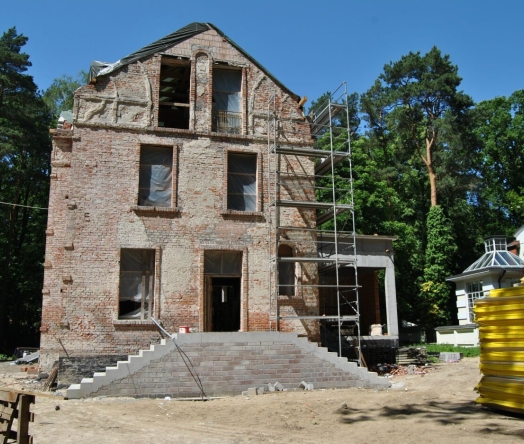 Renowacja zabytkowego budynku